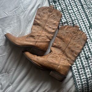 tan coconuts cowboy boots